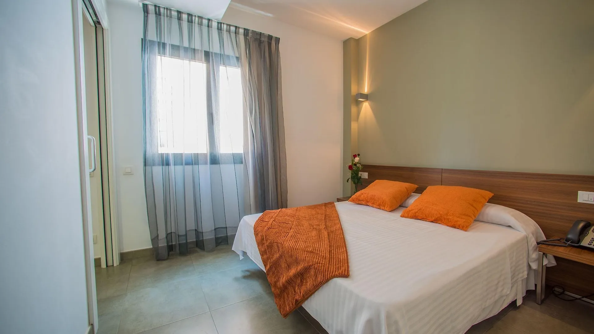 Ona Living Barcelona Aparthotel L'Hospitalet de Llobregat